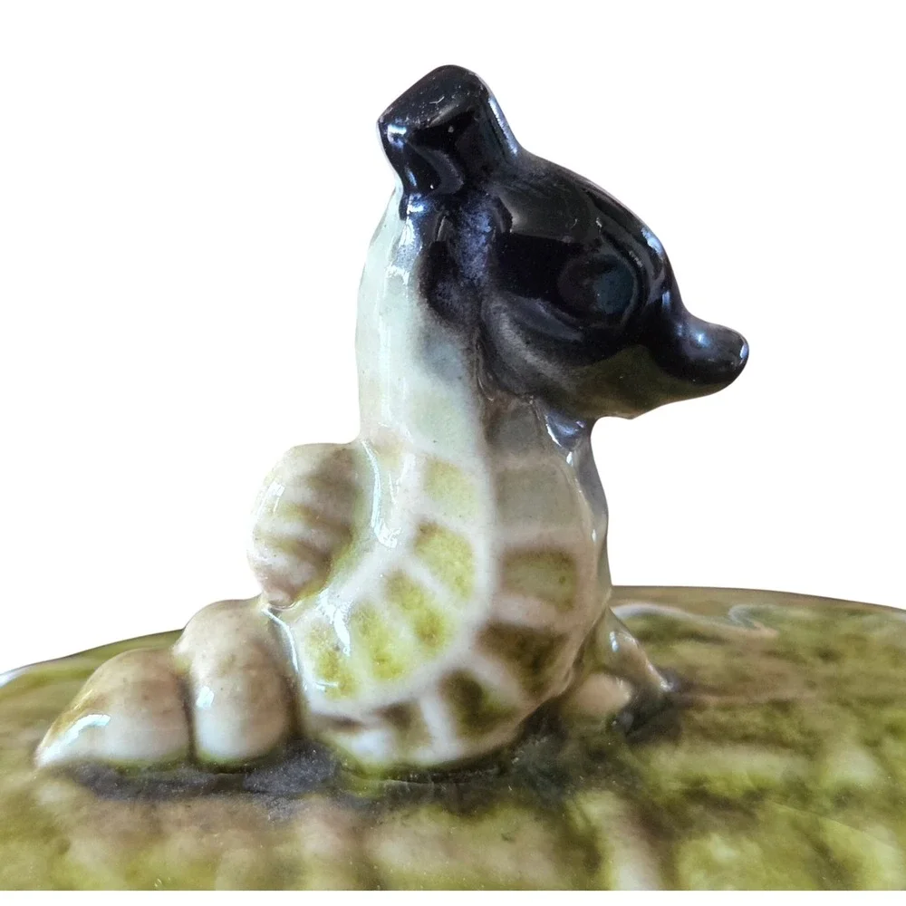 Hull Pottery vintage 1950